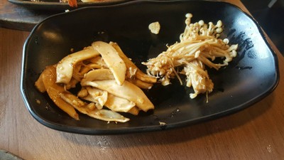 เห็ดผัดเนย