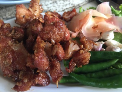แหนมซี่โครงหมูย่าง