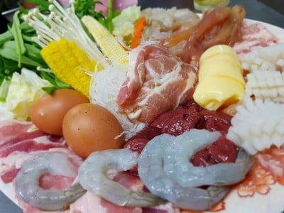 เมนูของร้าน ม.หมูกระทะ 88