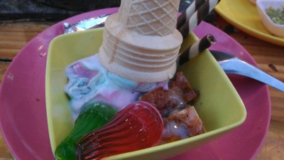 อาหาร หรือ เครื่องดื่ม