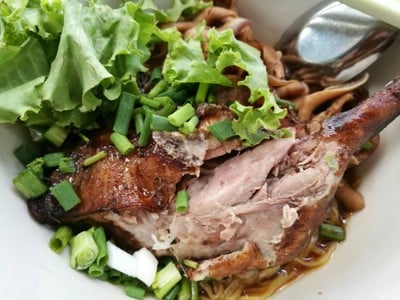เจ๊พร ก๋วยเตี๋ยวเป็ด&ก๋วยเตี๋ยวขาหมูชามโต (เจ๊พร หลังเลิดสิน) เจ๊พร ก๋วยเตี๋ยวเป็ด&ก๋วยเตี๋ยวขาหมูชามโต (เจ๊พร หลังเลิดสิน)