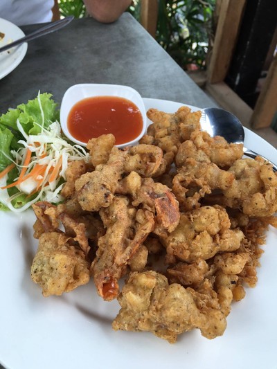 ปูนิ่มทอดกระเทียม