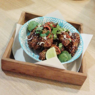 ไก่ทอดน้ำจิ้มแจ๋ว