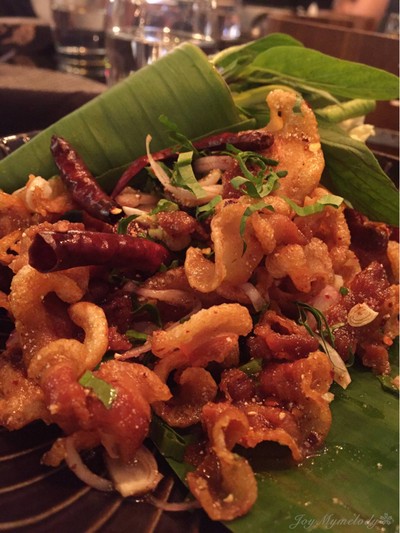 ลาบหมูกรุบกรอบ