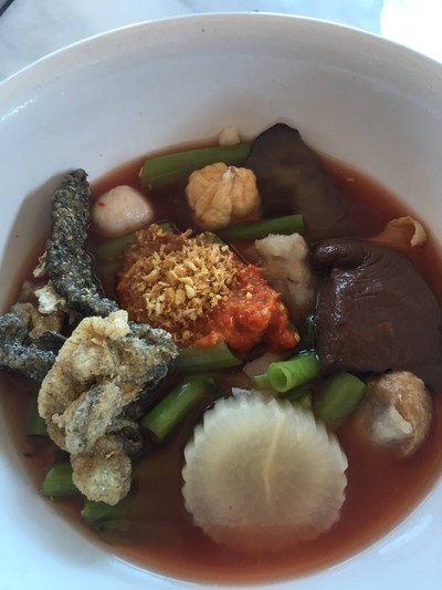 เย็นตาโฟเครื่องทรง โดย อ.มัลลิการ์ (เย็นตาโฟเครื่องทรง อ.มัลลิการ์) สาขาปตท. เกษตร-นวมินทร์ เย็นตาโฟเครื่องทรง โดย อ.มัลลิการ์ (เย็นตาโฟเครื่องทรง อ.มัลลิการ์) สาขาปตท. เกษตร-นวมินทร์