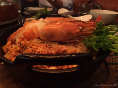 ข้าวอบมันกุ้งคั่วพริกเกลือ