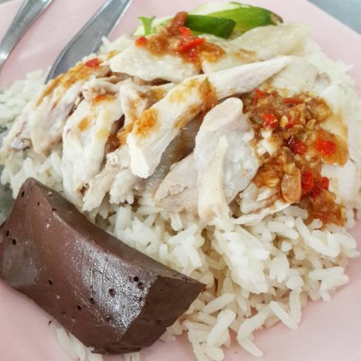 ข้าวมันไก่ธรรมดา