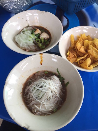 ก๋วยเตี๋ยวเส้นเล็กชามเล็ก