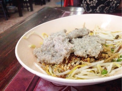 บะหมี่แห้งต้มยำ