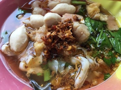 เมนูของร้าน เจ๊โบ๊ว เย็นตาโฟ