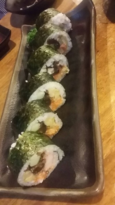 ข้าวห่อสาหร่ายรวมแบบโรล