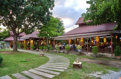 บรรยากาศ ชาวฟ้าทะเลคราม