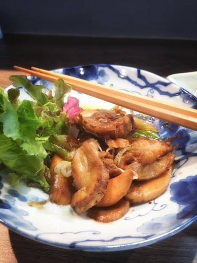 หอยเชลล์ผัดเนย