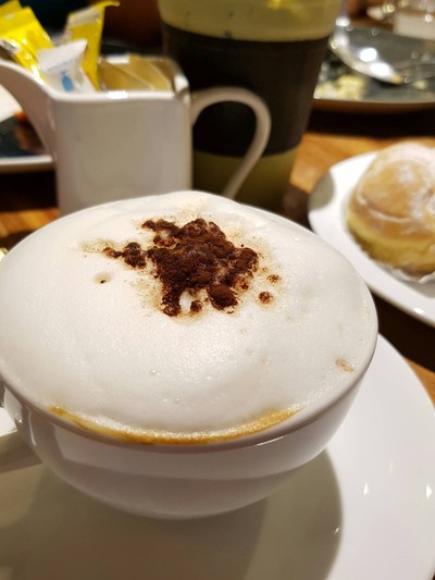 อาหาร หรือ เครื่องดื่ม