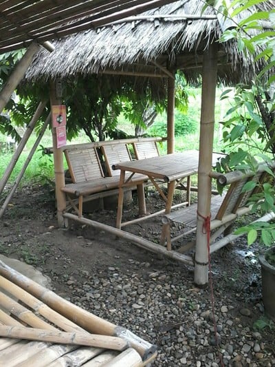 ส้มตำถาดบ้านสวน ปาย