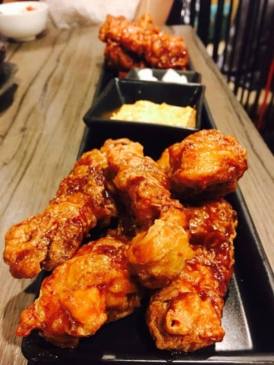 BonChon (บอนชอน) สีลม คอมเพล็กซ์ BonChon (บอนชอน) สีลม คอมเพล็กซ์