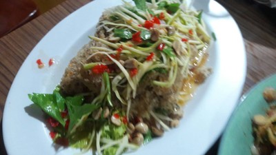 ยำปลาดุกฟู