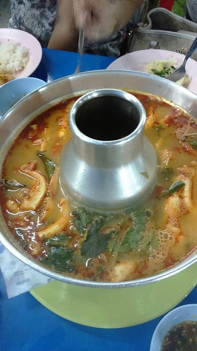 เมนูของร้าน อี๊ด กุ้งเผาคลองมอญ