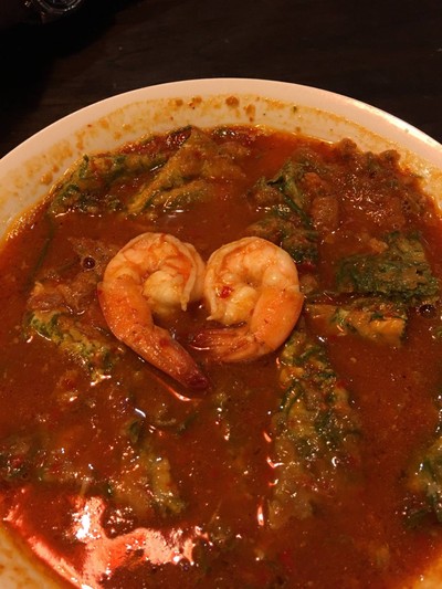 แกงส้มชะอมกุ้ง