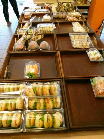 แซนวิสและเบอเกอร์