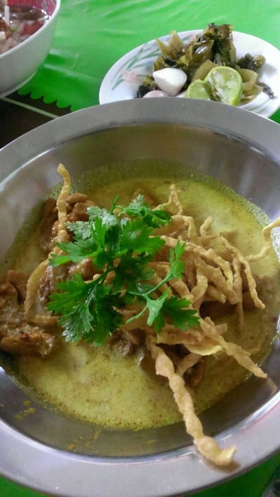 ก๋วยเตี๋ยวนายเก๊า (ข้าวซอยวัวลาย)