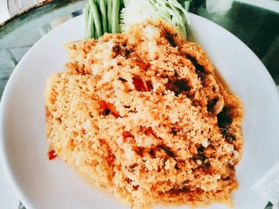 Ta-ling Bar (ตลิ่งบาร์) Ta-ling Bar (ตลิ่งบาร์)