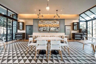 Eatiny Cafe And Bistro khonkaen