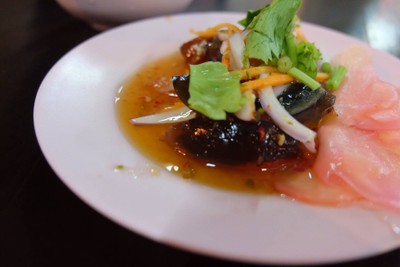 ยำไข่เยี่ยวม้า