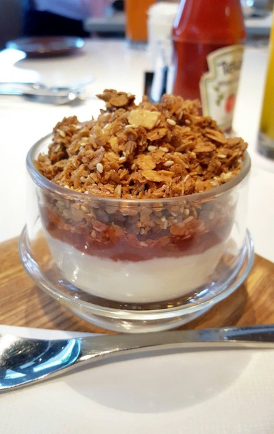 Goji Berry Strawberry Granola