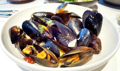 Australian Mussels Spicy Sauce