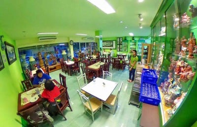 บรรยากาศ ร้านหนำเก็งคอร์ทอาหารเจ