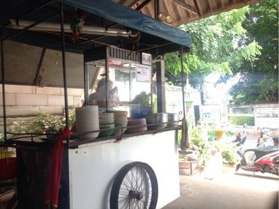 ก๋วยเตี๋ยวเป็ดหลังวัดโพธิ์