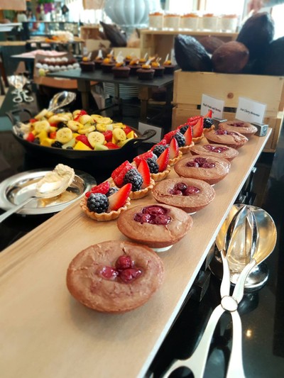 อาหาร หรือ เครื่องดื่ม