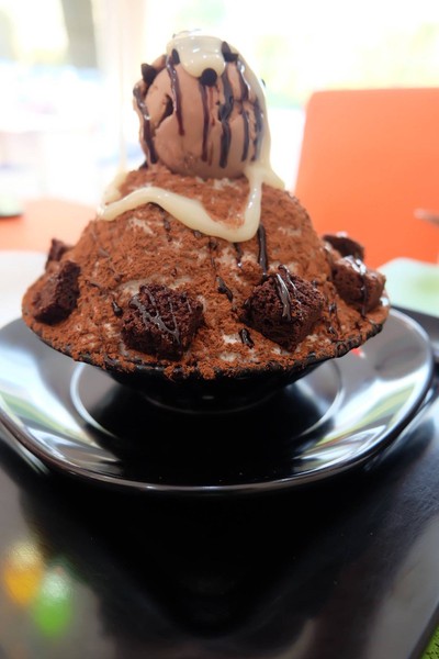 บิงซูช็อคโกแล็ตบราวน์นี่