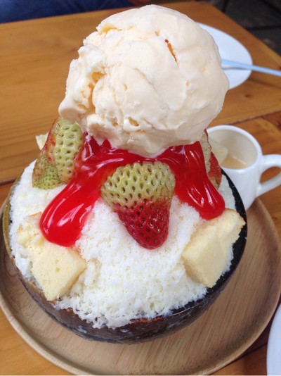 บิงชู สตรอเบอรี่ชีสเค้ก