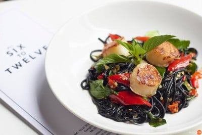 เมนูของร้าน All Six To Twelve Café & Social Bar หลังสวน