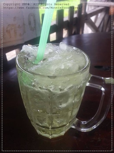 น้ำใบเตย