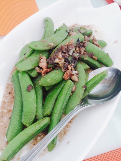ถั่วหวานผัดหนำเลี๊ยบกุ้งสับ
