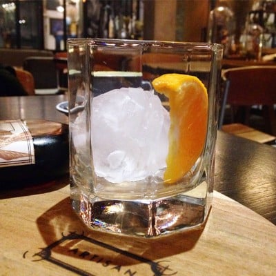 เมนูของร้าน Artisan At Oxotel Hostel วัวลาย