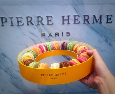 Pierre Hermé Paris (ปิแอร์ เเอร์เม่ ปารีส) EmQuartier Pierre Hermé Paris (ปิแอร์ เเอร์เม่ ปารีส) EmQuartier