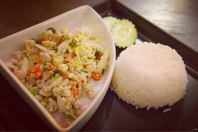 Roengjit Coffee Phuket เริงจิตวงเวียนหอนาฬิกา