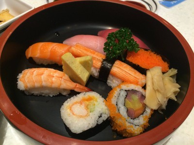 ชุดซูชิปลาดิบรวม