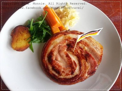 Grilled German Roll