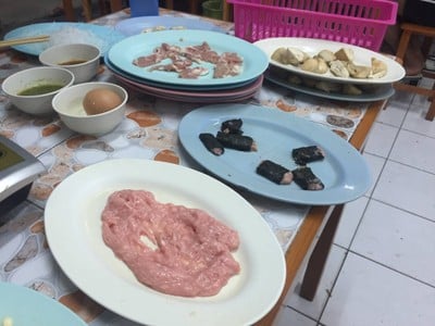 หมูเด้ง