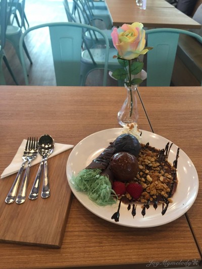 Chocolate Pleaseeeeee