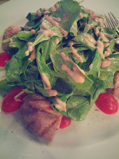 rocket salad with italian sausage .