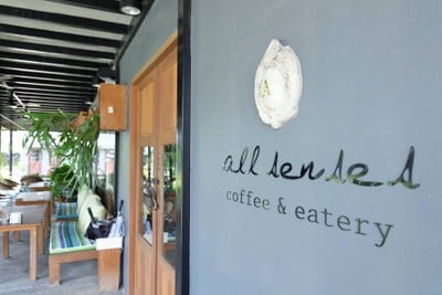 All Senses Cafe (ออลเซนส์เซส คาเฟ่) All Senses Cafe (ออลเซนส์เซส คาเฟ่)