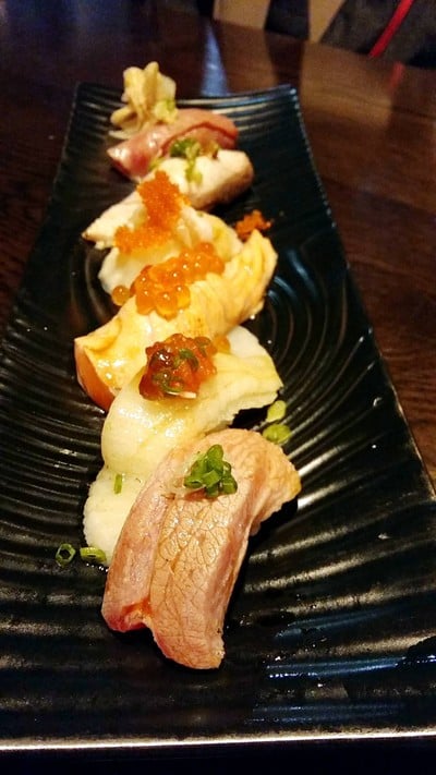 “Aburi Sushi Set”