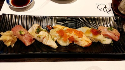 “Aburi Sushi Set”