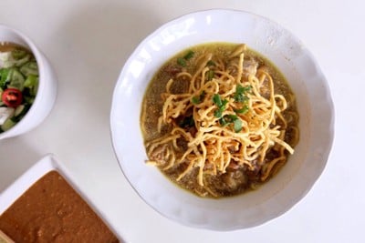 ข้าวซอยเนื้อ